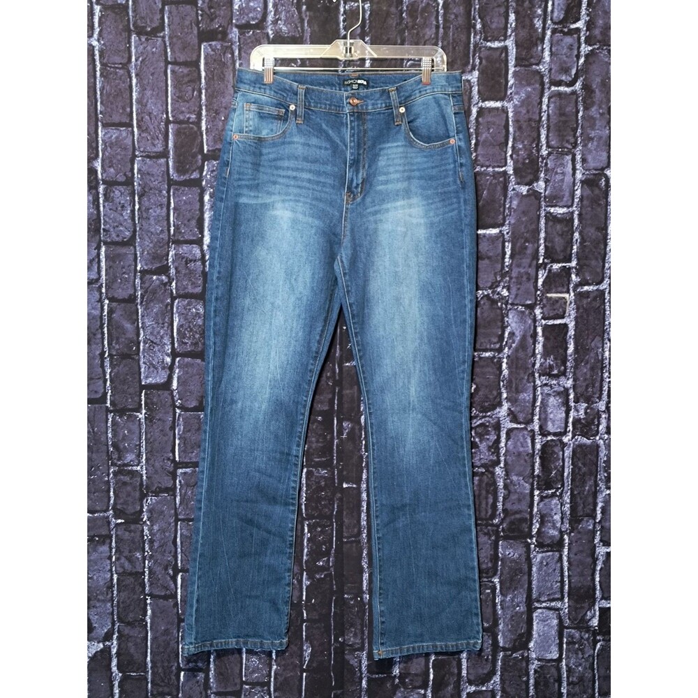 Fashion Nova Denim Jeans Women Size 13/31 Blue Bootcut Leg Flat Front Belts Loop